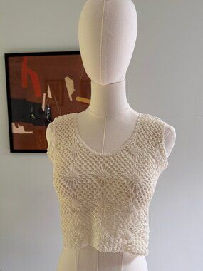 Vintage Crochet Sleeveless Crop Top // Size XS Extra Small